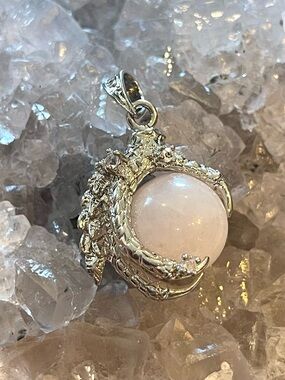 🌑Rose Quartz Mini Sphere Dragon Claw Pendant🌑